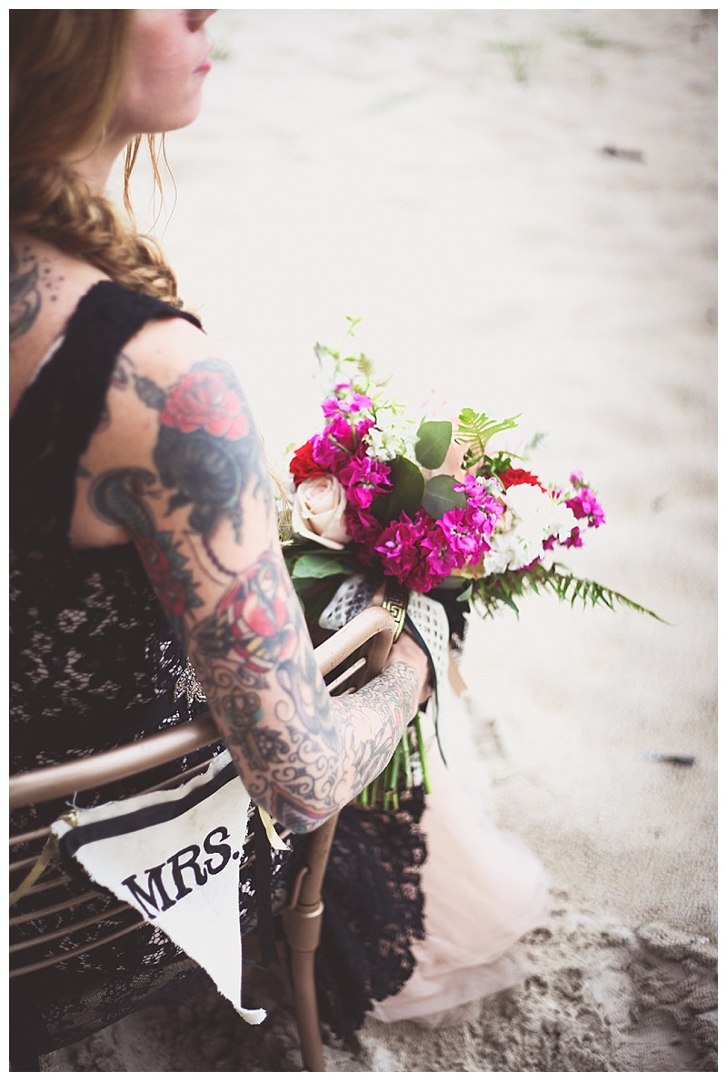 berlin maryland florist // mid century modern 1960s bridal inspiration // little miss lovely